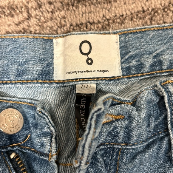 Size 7/27 distressed jeans. Good condition. Brand insane gene boutique LA - Picture 2 of 2